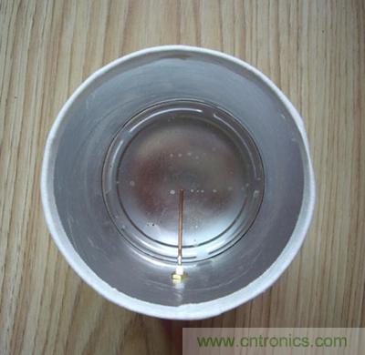 最簡單使用的天線&mdash;&mdash;罐頭天線，可做正饋大鍋饋源！ 