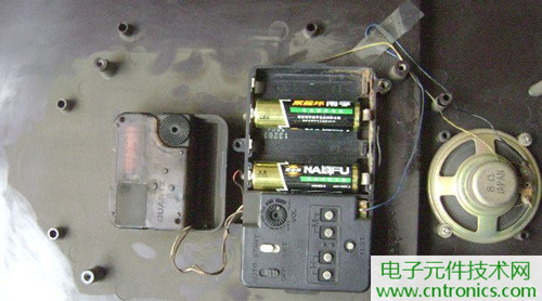 拆個老古董，日本精工石英電子掛鐘拆解