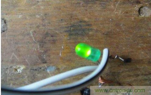 創意DIY！迷你風力發電機！