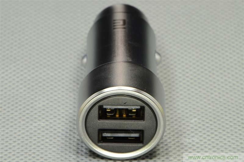小米車載充電器拆解評(píng)測(cè)：49元能讓這枚&ldquo;子彈&rdquo;飛多遠(yuǎn)？