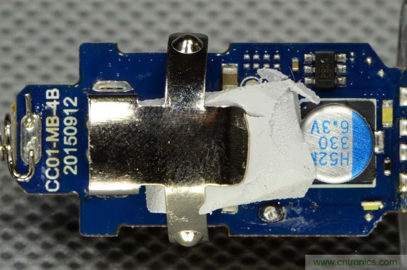 小米車載充電器拆解評(píng)測(cè)：49元能讓這枚&ldquo;子彈&rdquo;飛多遠(yuǎn)？