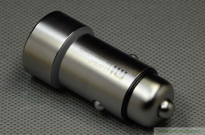 小米車載充電器拆解評(píng)測(cè)：49元能讓這枚&ldquo;子彈&rdquo;飛多遠(yuǎn)？