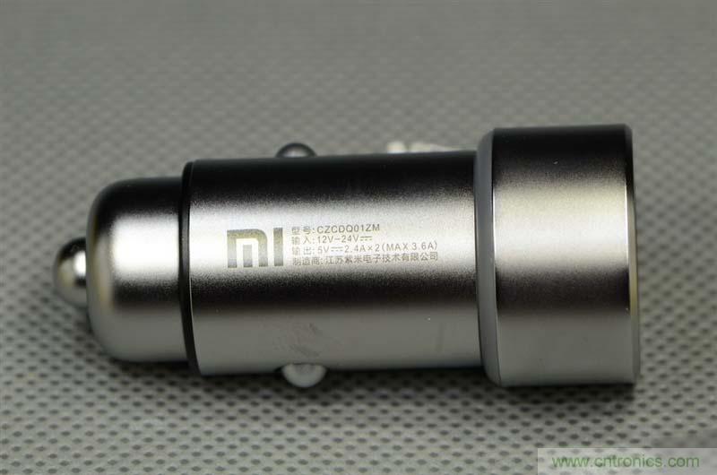 小米車載充電器拆解評(píng)測(cè)：49元能讓這枚&ldquo;子彈&rdquo;飛多遠(yuǎn)？