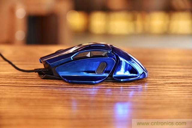 左手寫愛，右手寫他&mdash;&mdash;從此鍵盤鼠標不分家！