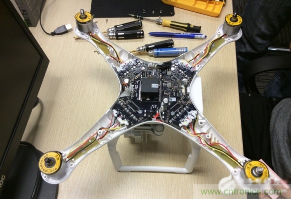 真飛機拆不著，那就來拆拆無人機&ldquo;鼻祖&rdquo;大疆吧！