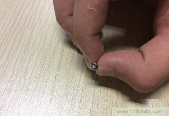 真飛機拆不著，那就來拆拆無人機&ldquo;鼻祖&rdquo;大疆吧！