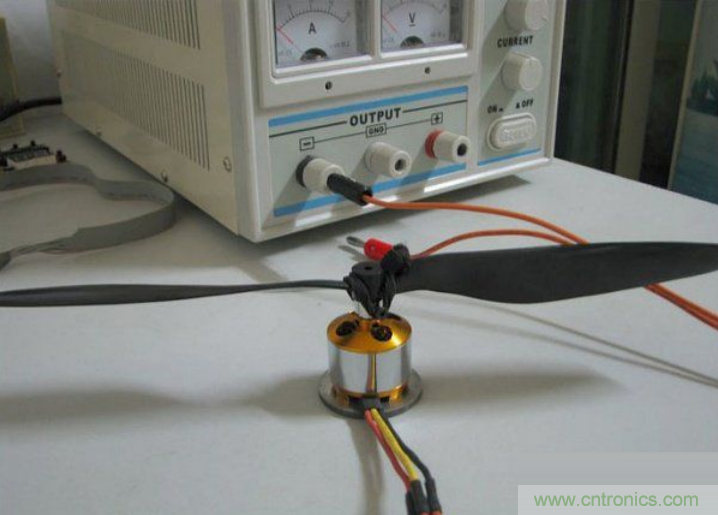 無(wú)人機(jī) DIY 制作全過(guò)程，酷得不要不要的！