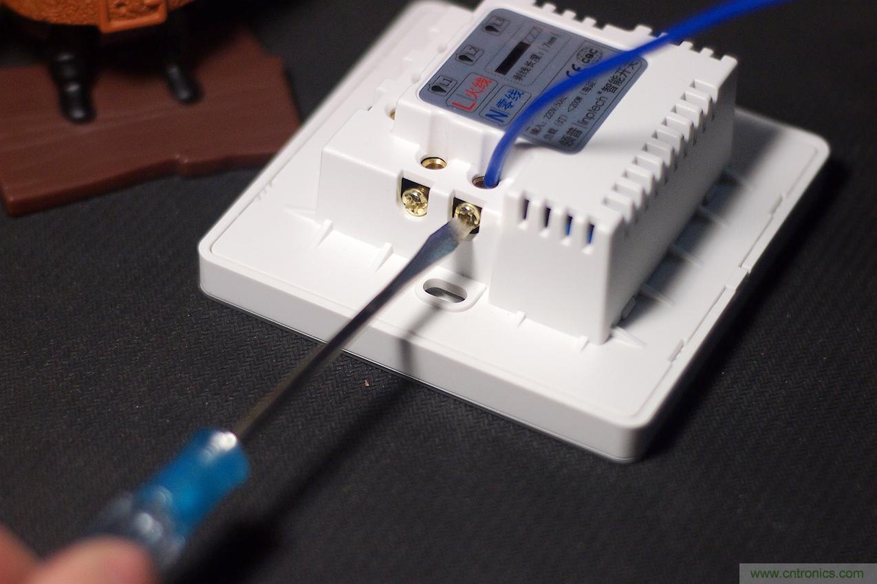 星球大戰原力釋放，無線控制易如反掌