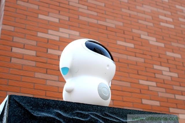 &ldquo;爸爸再不陪我，我就長大了&rdquo;&mdash;&mdash;小騰機(jī)器人