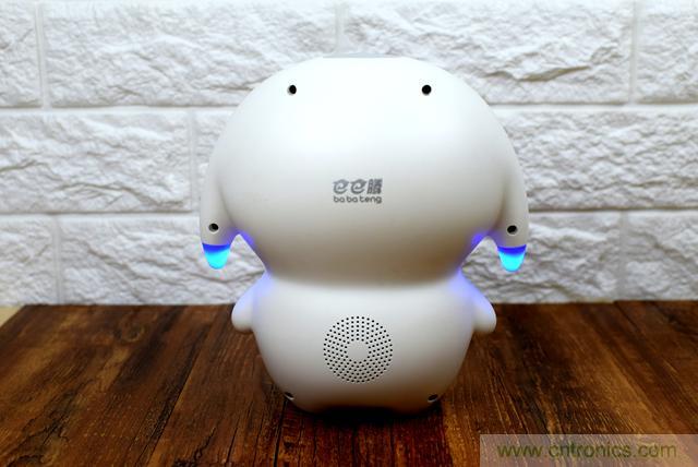 &ldquo;爸爸再不陪我，我就長大了&rdquo;&mdash;&mdash;小騰機(jī)器人