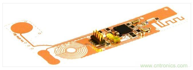 藍牙傳感器電路：可以折疊成想要的形狀，并用塑料制造出來。