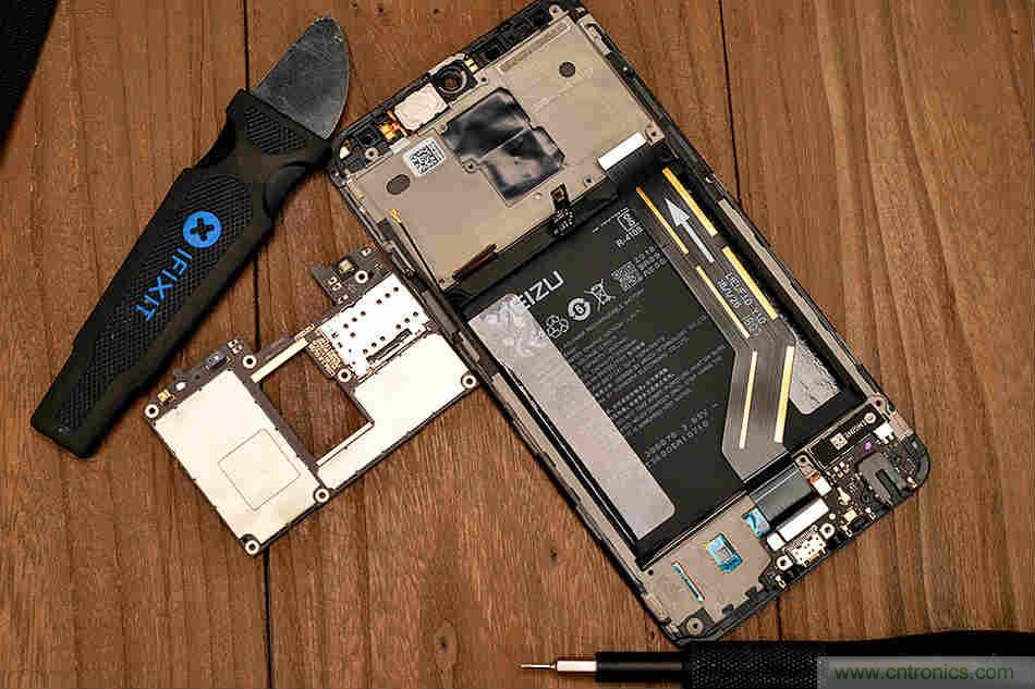 拆解魅族15 Plus：玩轉了新概念，但其工藝究竟如何？