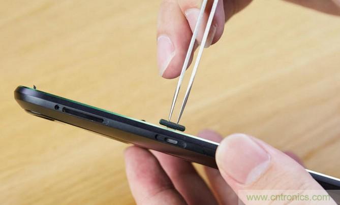 拆解黑鯊手機：多級直觸一體式液冷系統有什么門道？