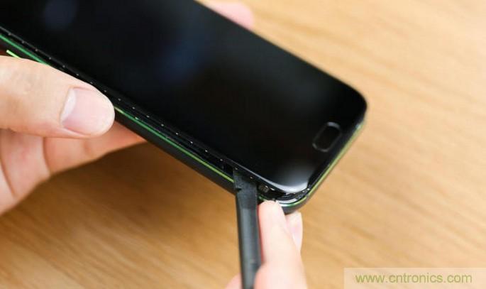 拆解黑鯊手機：多級直觸一體式液冷系統有什么門道？