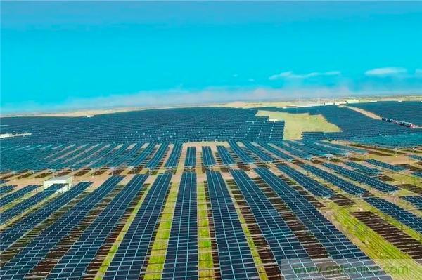 正泰行業創新發展峰會在內蒙古盛大啟幕